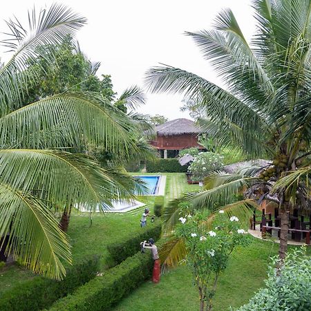 The Hideout Sigiriya Villa Luaran gambar