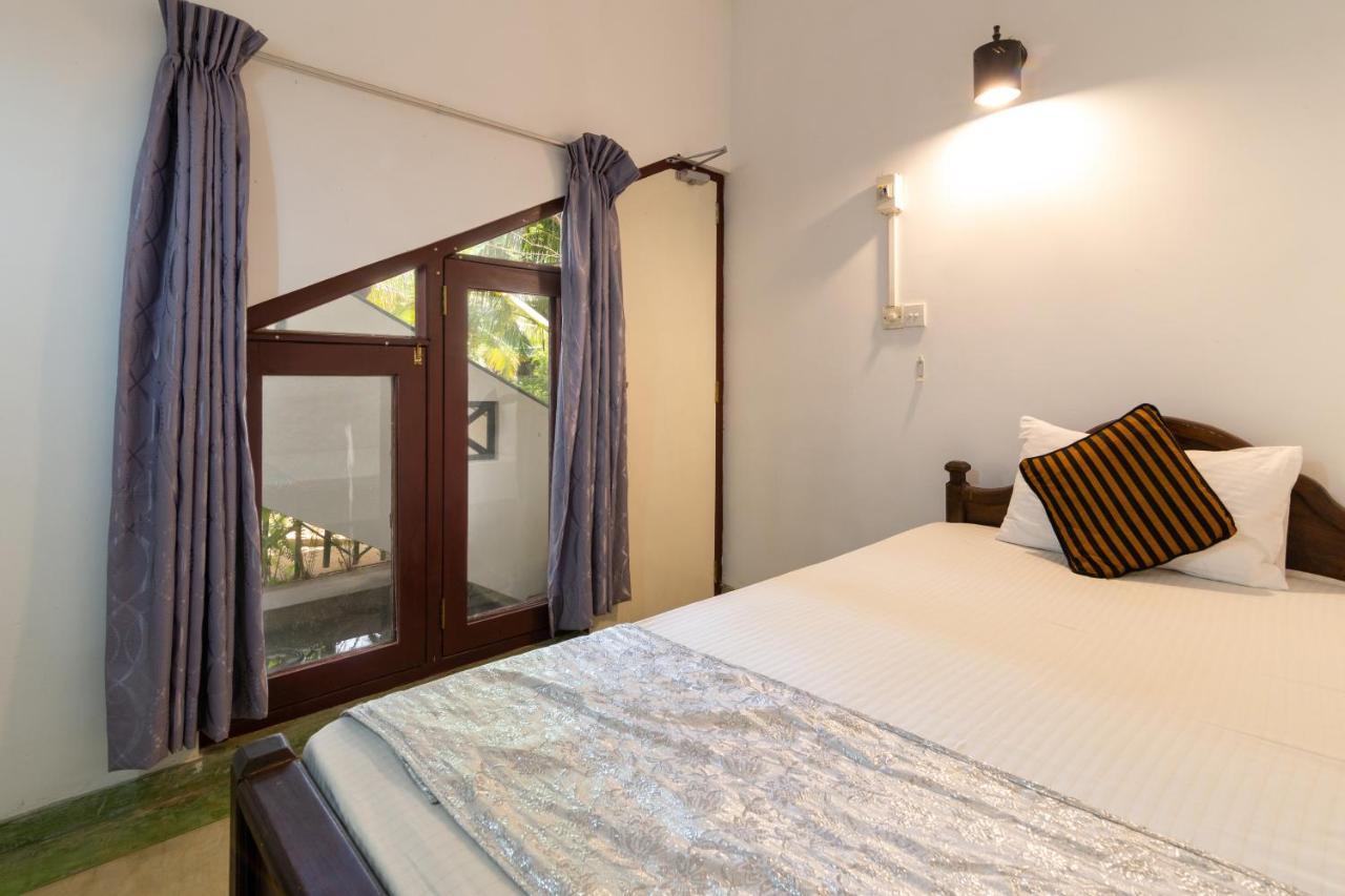 The Hideout Sigiriya Villa Luaran gambar