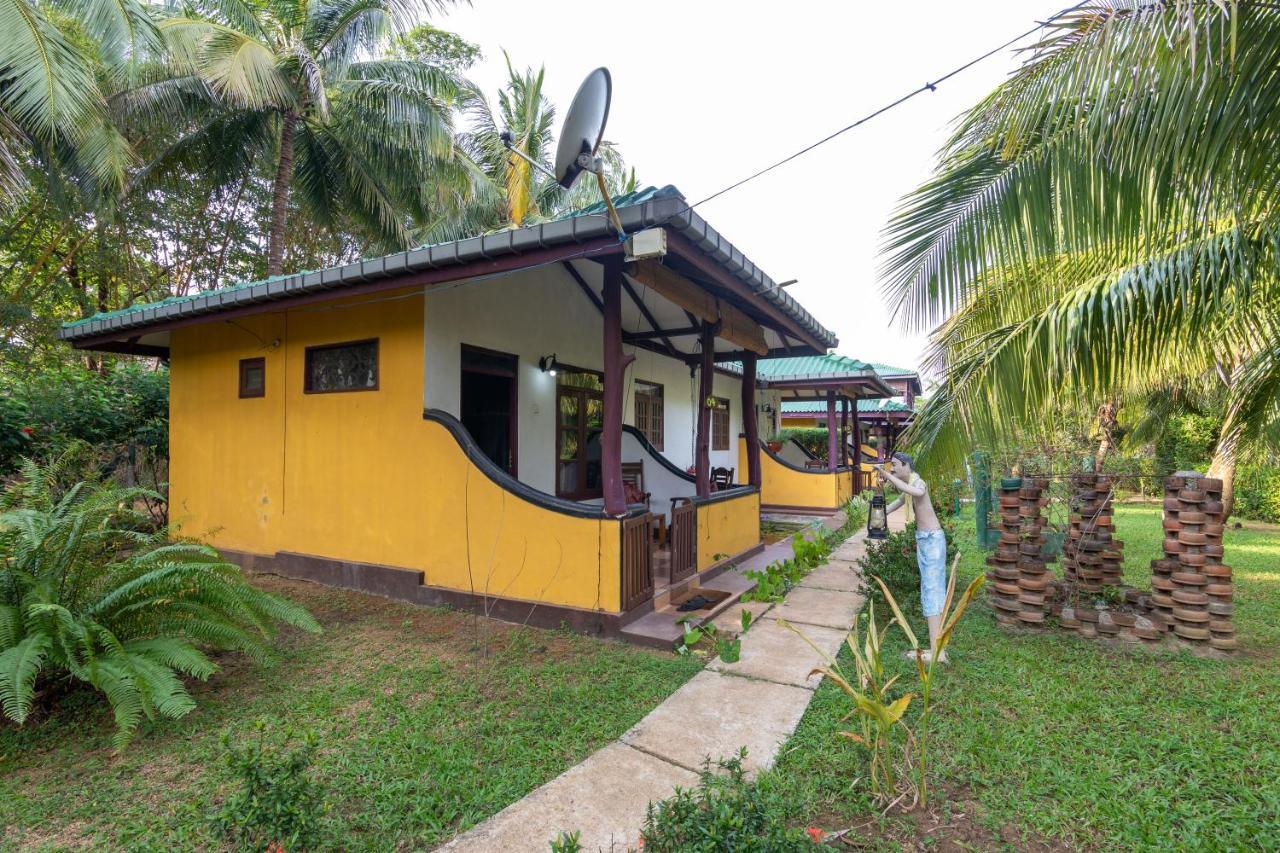 The Hideout Sigiriya Villa Luaran gambar